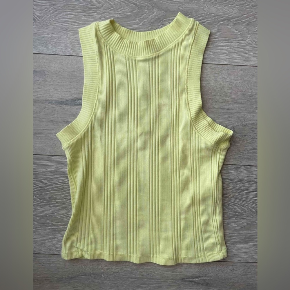 Zara Yellow ribbed top